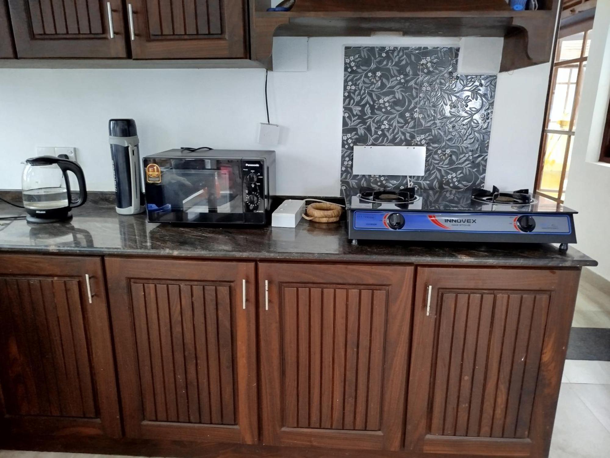 Hotel Elzangi Negombo Habitación foto